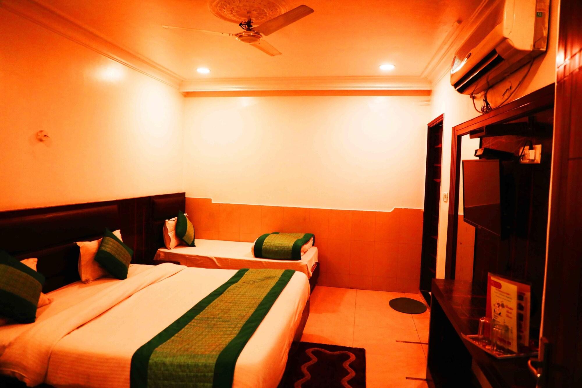 OYO 10562 Paharganj Hotel New Delhi Bagian luar foto